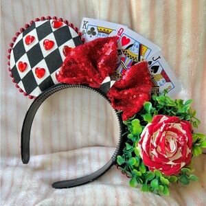 Disney Queen of Hearts Minnie Ears Headband & Sweater Set